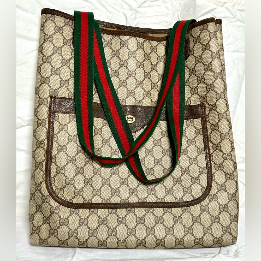 GUCCI SIGNATURE Beige Tote With Red And Green Straps Gorgeous - Picture 14 of 16